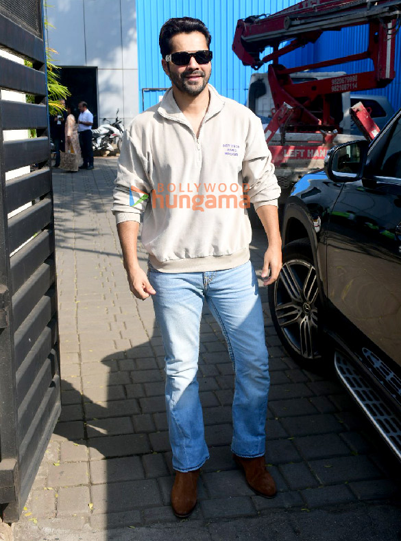 Photos: Varun Dhawan snapped at Kalina airport