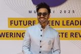 Aparshakti Khurana looking smart for an event