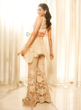 Celeb Photos Of Khushi Kapoor