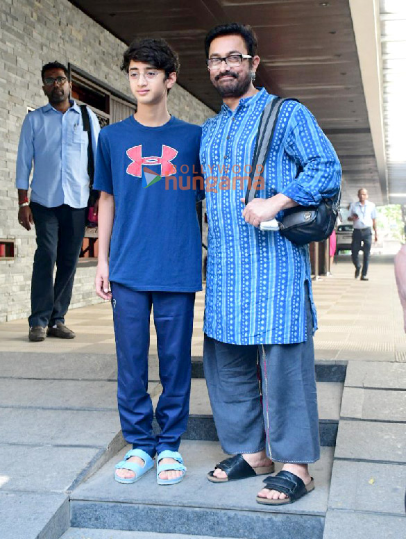 photos aamir khan with son azad rao khan snapped outside restaurant in bandra 5