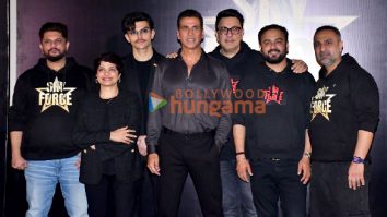 Photos: Akshay Kumar, Veer Pahariya and others grace Sky Force trailer launch