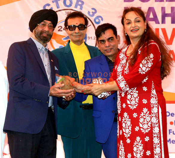 photos deepak parahar dheeraj kumar poonam dhillon and others attend the free medical camp organised by doctor 365 10