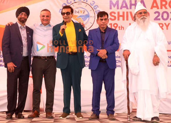 photos deepak parahar dheeraj kumar poonam dhillon and others attend the free medical camp organised by doctor 365 11