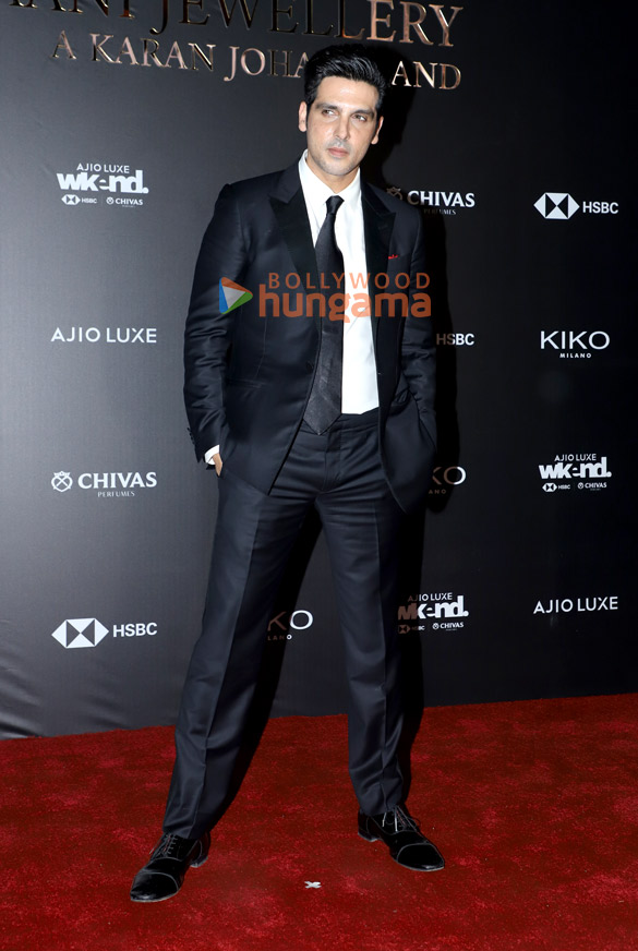 photos gauri khan malaika arora diana penty sophie choudry and others walk the red carpet of ajio luxe weekend celebration of fashion art and design 22