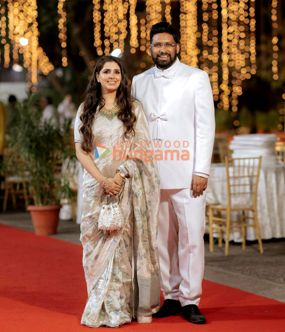 photos genelia and riteish deshmukh jackie shroff anusha dandekar and others attend bombay parsi bhonu hosted by sonam shivdutt das and luth damania families 10