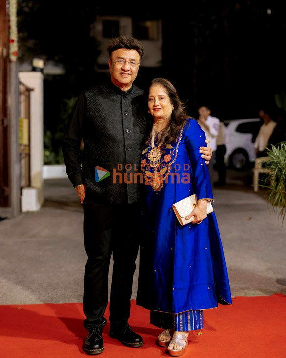 photos genelia and riteish deshmukh jackie shroff anusha dandekar and others attend bombay parsi bhonu hosted by sonam shivdutt das and luth damania families 6