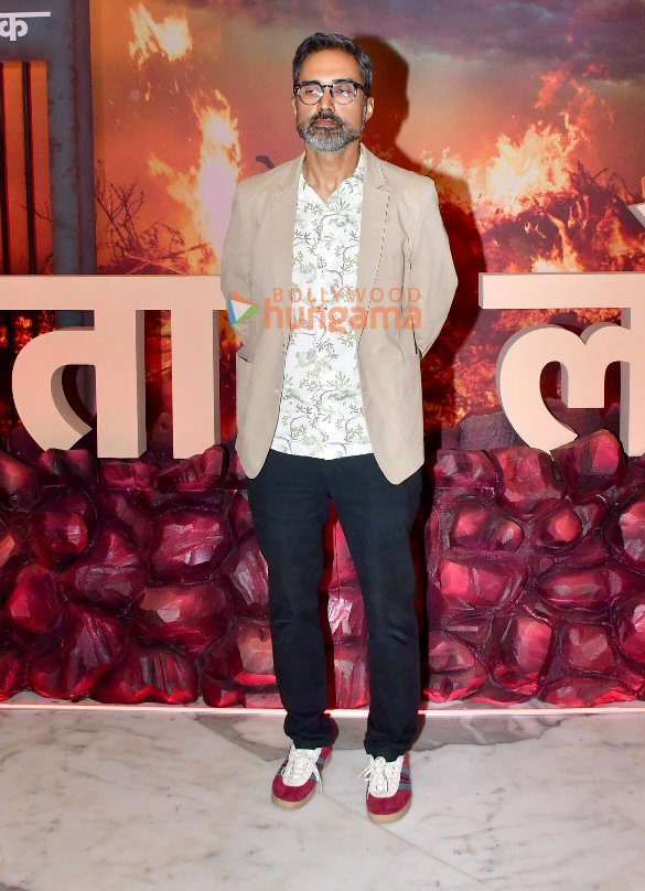 photos jaideep ahlawat gul panag ishwak singh and others snapped at pataal lok season 2 trailer launch 6
