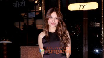 Photos: Mahira Sharma snapped at Gigi restaurant in Bandra