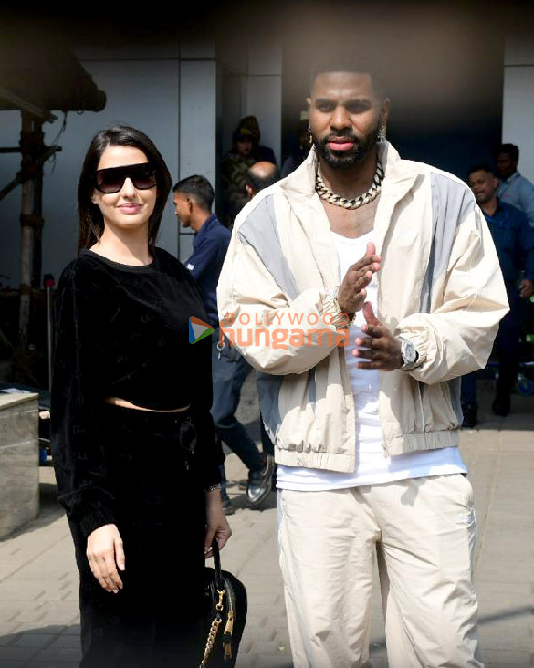 Photos: Nora Fatehi and Jason Derulo snapped at Kalina airport Photos: Nora Fatehi and Jason Derulo snapped at Kalina airport