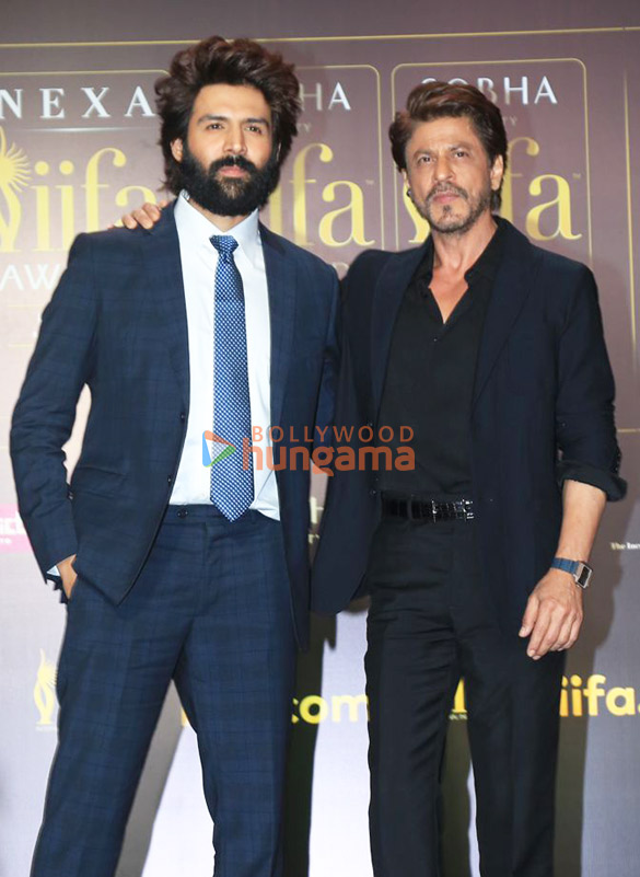 photos shah rukh khan kartik aaryan and other dignitaries snapped at the 25th iifa press conference 15