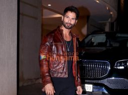 Photos: Shahid Kapoor snapped in Bandra