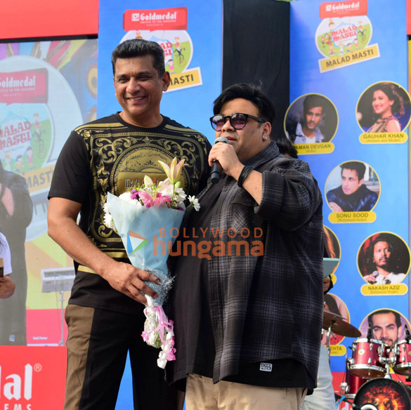 photos sonu sood jacqueline fernandez and others attend malad masti by mla aslam shaikh 3