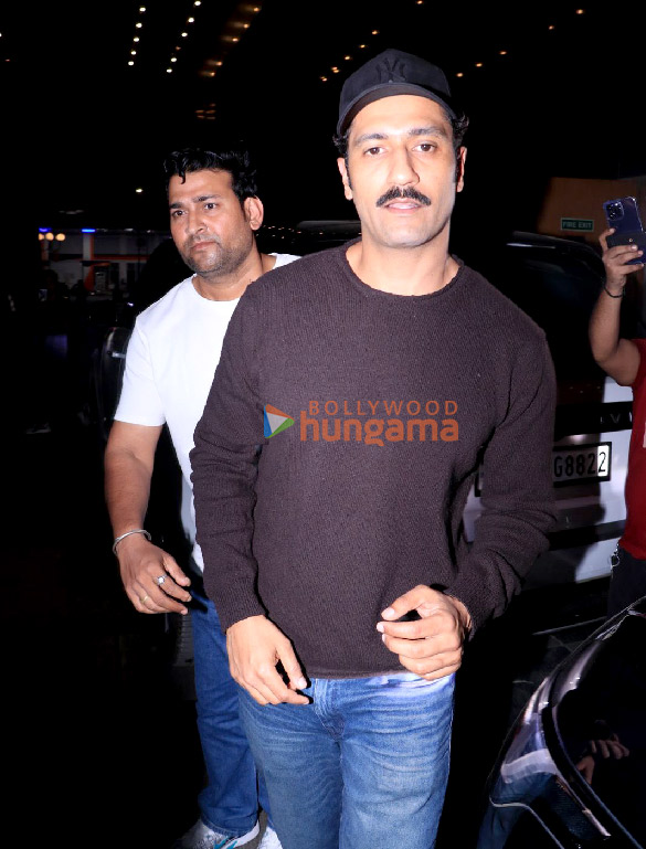 Photos: Vicky Kaushal and Katrina Kaif snapped at BKC Photos: Vicky Kaushal and Katrina Kaif snapped at BKC