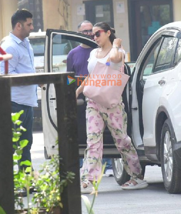 sara ali khan 83