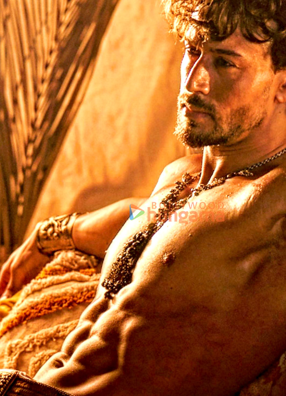 tiger shroff 2 99