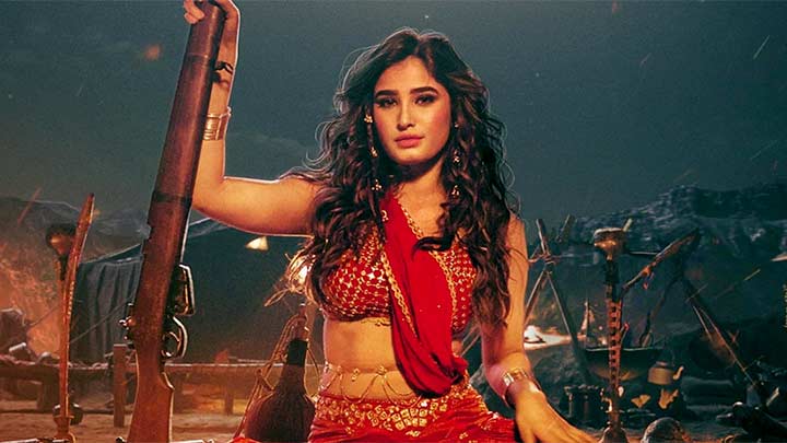 Uyi Amma – Azaad | Aaman Devgan, Rasha Thadani | Madhubanti Bagchi, Amit Trivedi, Amitabh Bhattacharya Uyi Amma – Azaad | Aaman Devgan, Rasha Thadani | Madhubanti Bagchi, Amit Trivedi, Amitabh Bhattacharya