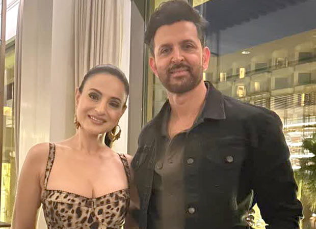 Ameesha Patel calls Hrithik Roshan her “Duggu BROSNAN” in heartwarming reunion photo at The Roshan’s success party
