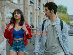 Bobby Aur Rishi Ki Love Story