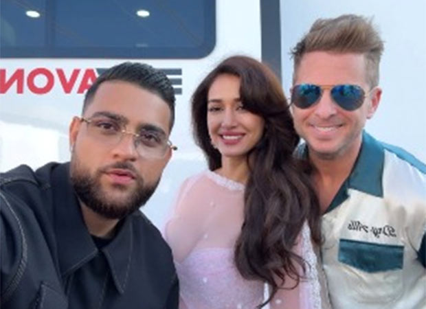 Disha Patani to team up with Karan Aujla and One Republic; actress sparks collab rumours with recent post : Bollywood News