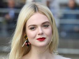 Elle Fanning Elle Fanning