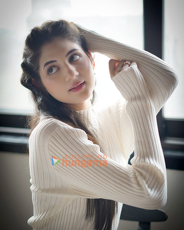 harshaali malhotra 4 2