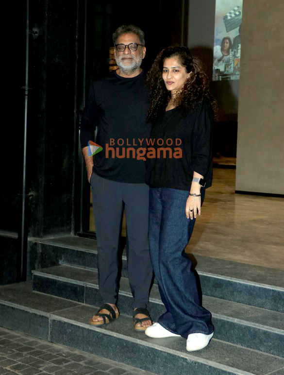 photos aamir khan kajol ira khan and others grace the special screening of loveyapa 2 3