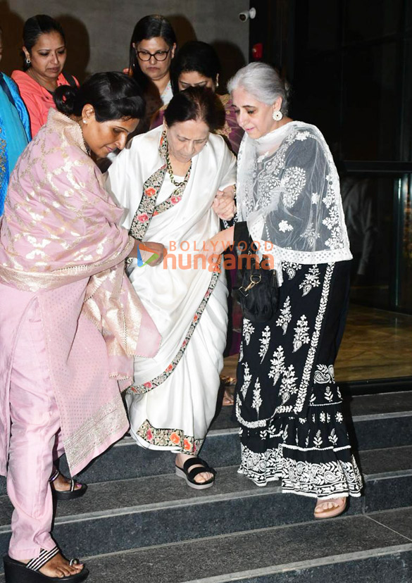 photos aamir khan salman khan shah rukh khan yo yo honey singh ayushmann khurrana kiran rao ira khan and others grace the spe 1