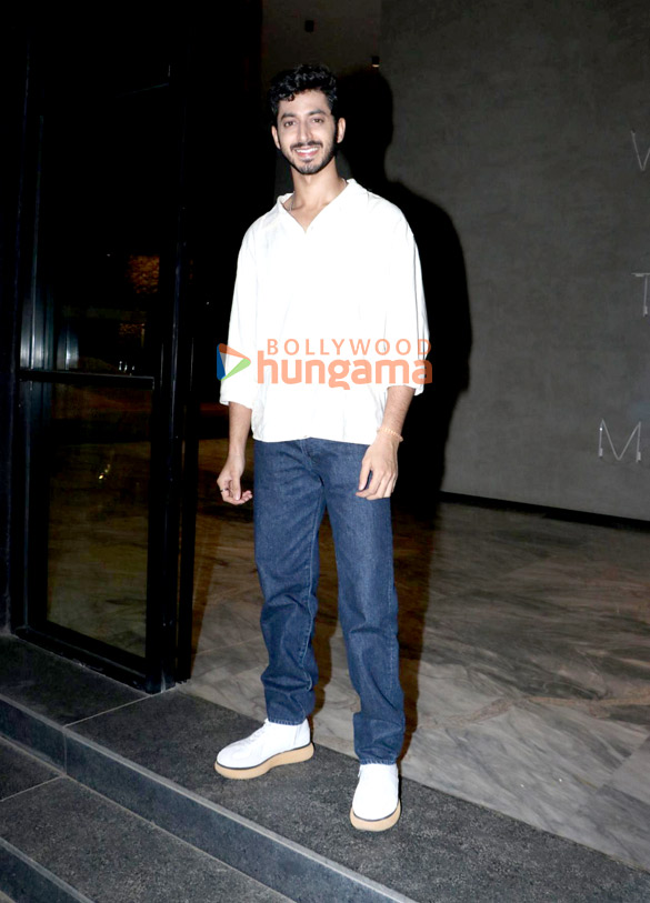 photos arshad warsi ritesh sidhwani and others grace the special screening of dabba cartel 956 4