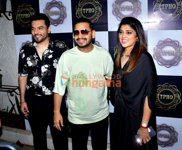 photos avika gor abhishek kapoor and others grace the special screening of bobby aur rishi ki love story 4