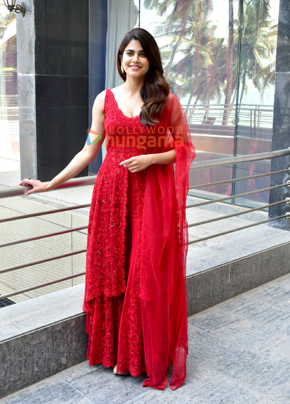 photos bobby deol prakash jha aaditi pohankar tridha choudhury and others snapped during ashram 3 part 2 promotions 3