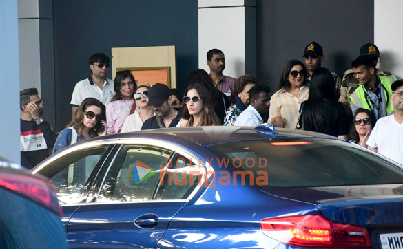 photos fardeen khan gauri khan and others snapped at kalina airport 2