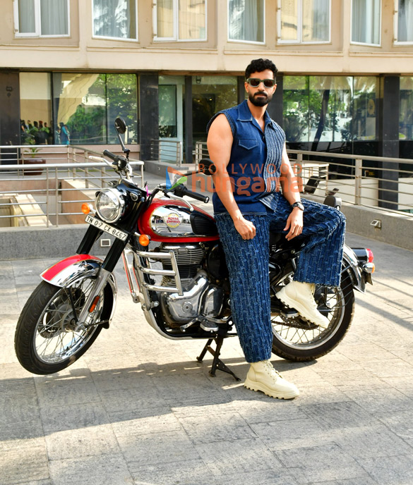 photos gajraj rao renuka shahane shivani raghuvanshi bhuvan arora and sparsh shrivastava snapped promoting dupahiya 2