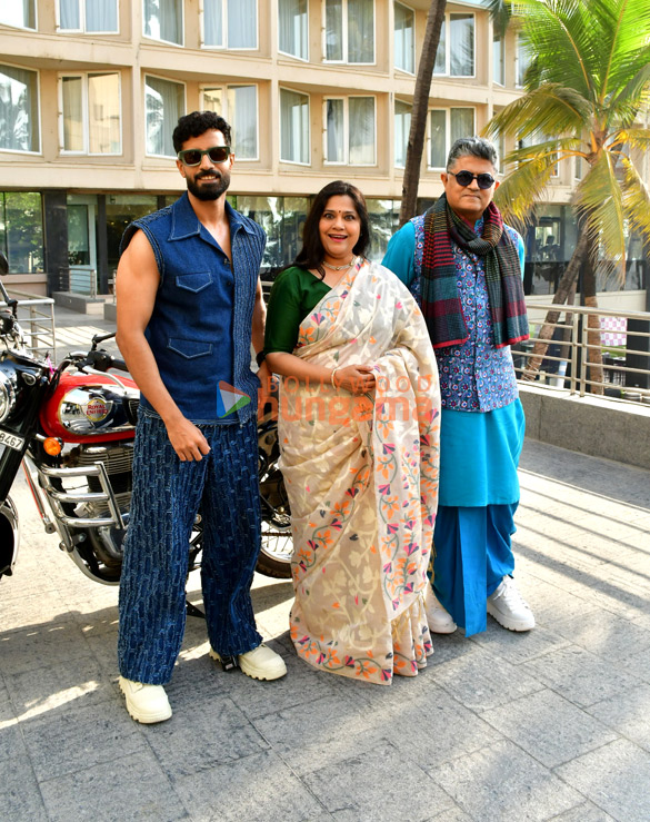 photos gajraj rao renuka shahane shivani raghuvanshi bhuvan arora and sparsh shrivastava snapped promoting dupahiya 8