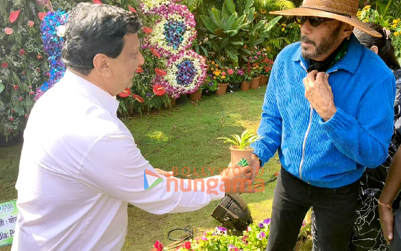 photos jackie shroff ranjeet shahbaz khan kishori sahane and others grace bmcs 28th flower show in mumbai 9