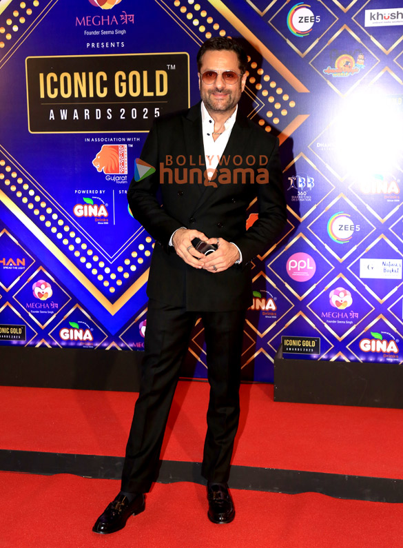 photos kartik aaryan nushrratt bharuccha adah sharma and others grace the iconic gold awards 2025 17