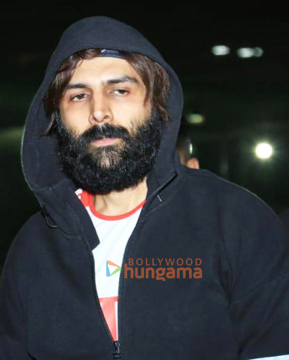 photos kartik aaryan snapped at a football ground 3 2