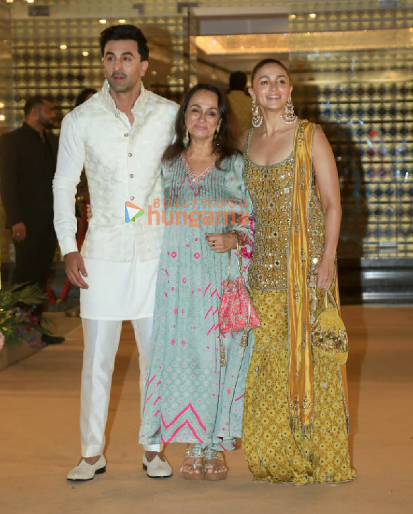 Photos: Ranbir Kapoor, Alia Bhatt, Kareena Kapoor Khan, Karisma Kapoor, Randhir Kapoor, Tina Ambani and others attend Aadar Jain’s Mehendi ceremony Photos: Ranbir Kapoor, Alia Bhatt, Kareena Kapoor Khan, Karisma Kapoor, Randhir Kapoor, Tina Ambani and others attend Aadar Jain’s Mehendi ceremony