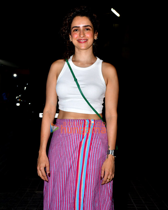 Photos: Sanya Malhotra snapped outside PVR, Juhu Photos: Sanya Malhotra snapped outside PVR, Juhu