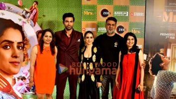 Photos: Shilpa Shetty, Sanya Malhotra, Harman Baweja and others grace the premiere of Mrs.