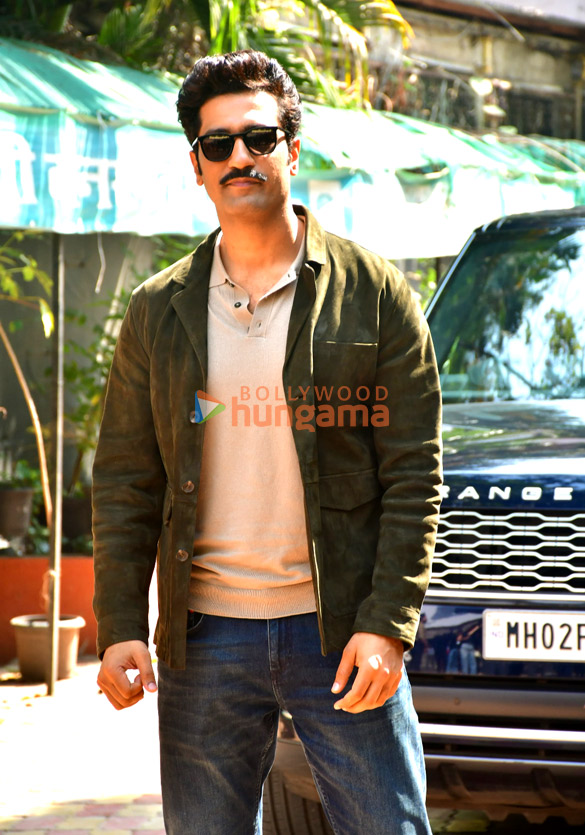 photos vicky kaushal and laxman utekar snapped promoting chhava 6