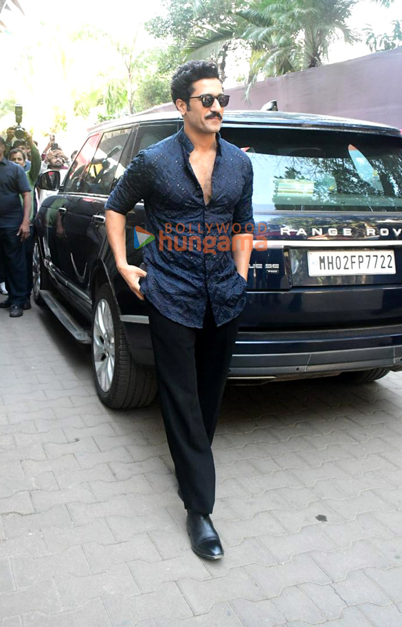 photos vicky kaushal snapped at met college promoting chhaava 2