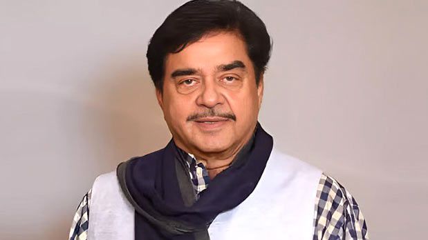 Shatrughan Sinha faces wrath of netizens as he calls for a ‘non-veg ban’ in India while talking about Uniform Civil Code