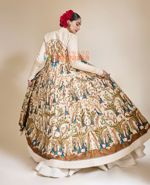 sonam kapoor 4 16