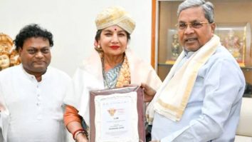 Shabana Azmi honoured with Lifetime Achievement Award and a cheque of Rs 10 lakh at Bengaluru Film Festival