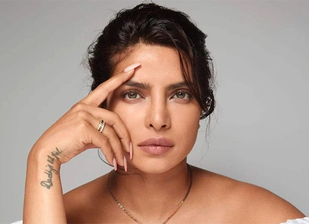 प्रियंका चोपड़ा जयपुर पहुंचे, अपने होटल के कमरे से आश्चर्यजनक दृश्य साझा करता है