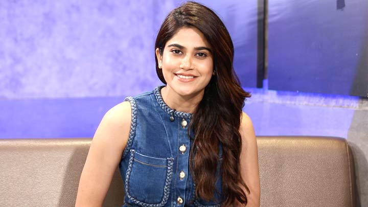 Aaditi Pohankar’s SUPER FUN RAPID FIRE | She | Aashram 3 | Bobby Deol
