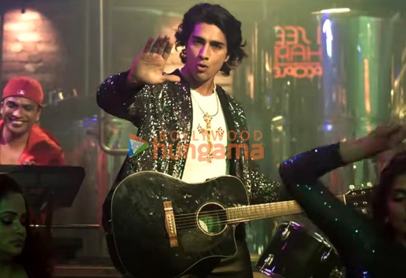 andaaz 2 1 2