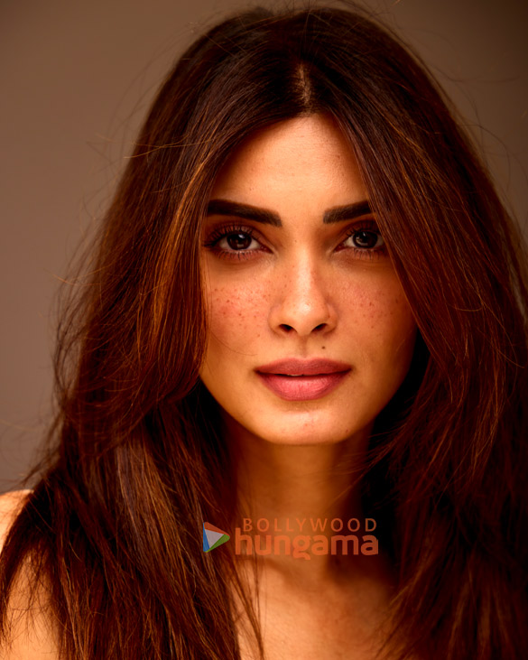 diana penty 4 56