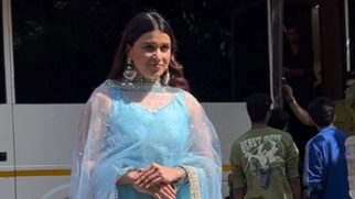 Mannara Chopra looks glamorous in her dreamy blue suit