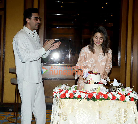 photos alia bhatt celebrates birthday with husband ranbir kapoor 1